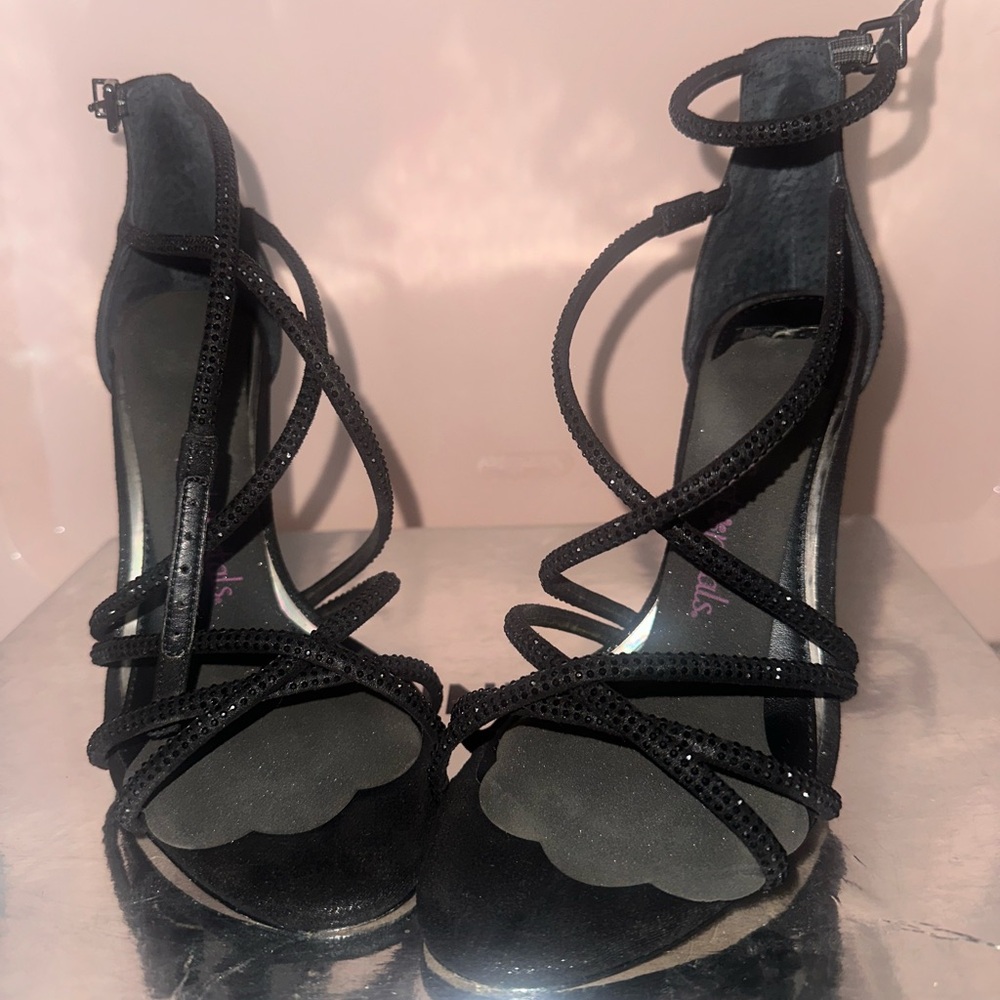Elegant Black Strappy Heels